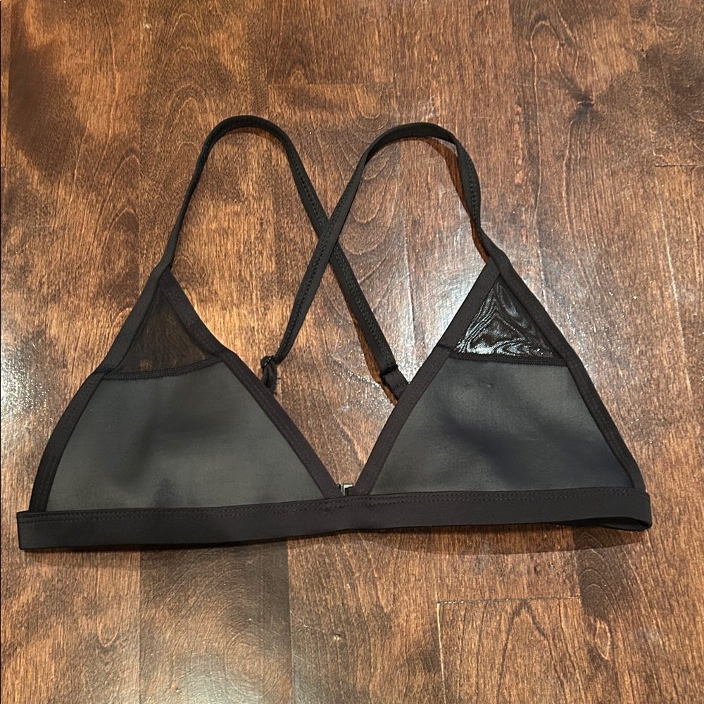 Hoaka top bikini